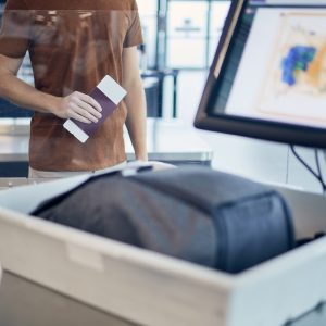 TSA officers finally get paid amid ongoing Homeland Security shutdown