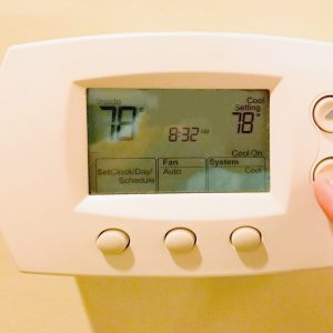 Mayes: APS won’t shut off power when temps hit 95 degrees
