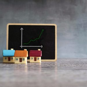 Phoenix evolves into two-tiered housing market