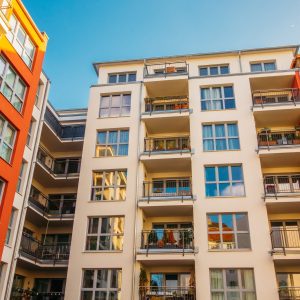 Private equity owns nearly 1 in 4 Arizona apartments — and renters are paying for it