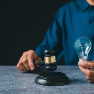 Judge rejects APS’ bid to put shot clocks on rate case testimony